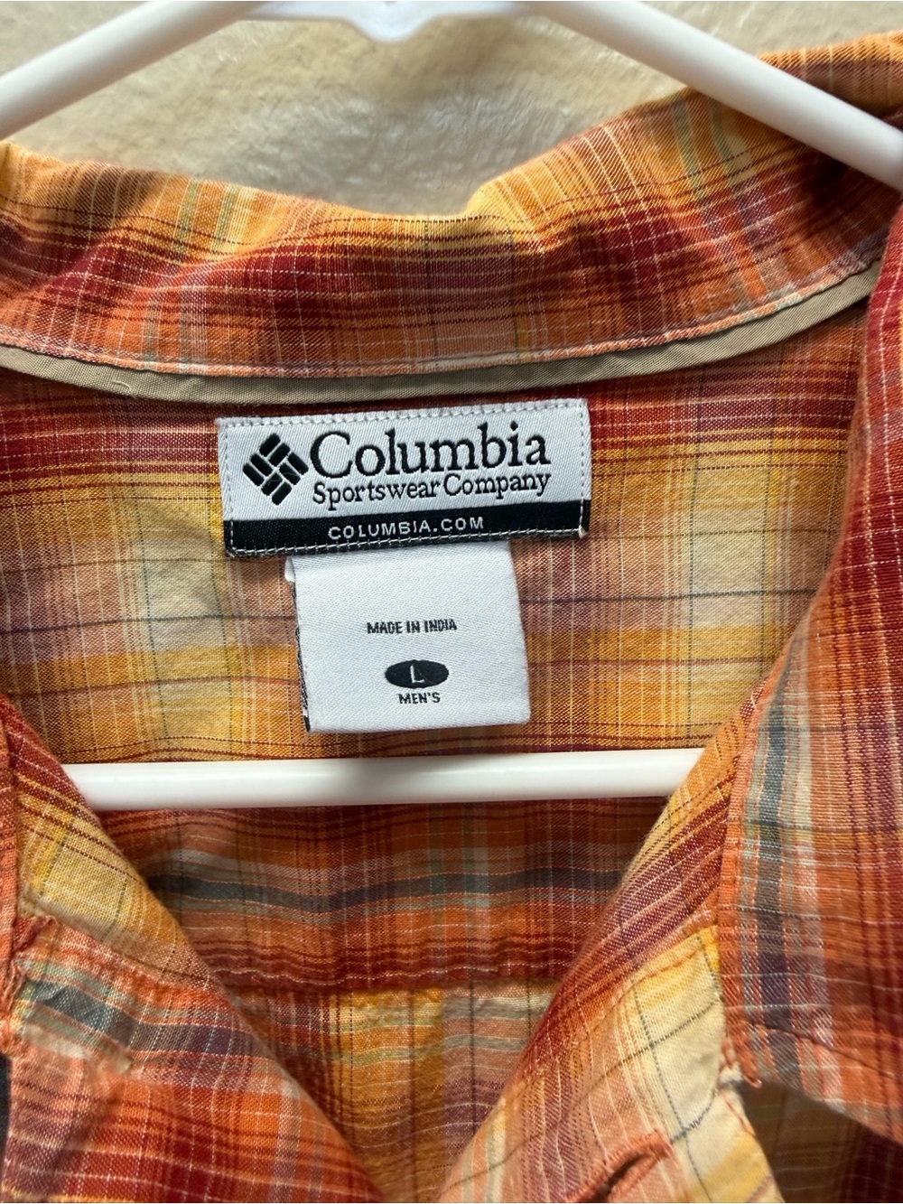 Columbia Men’s Orange Plaid Short-Sleeve Button-Up Shirt vintage Y2K size L - Picture 3 of 4